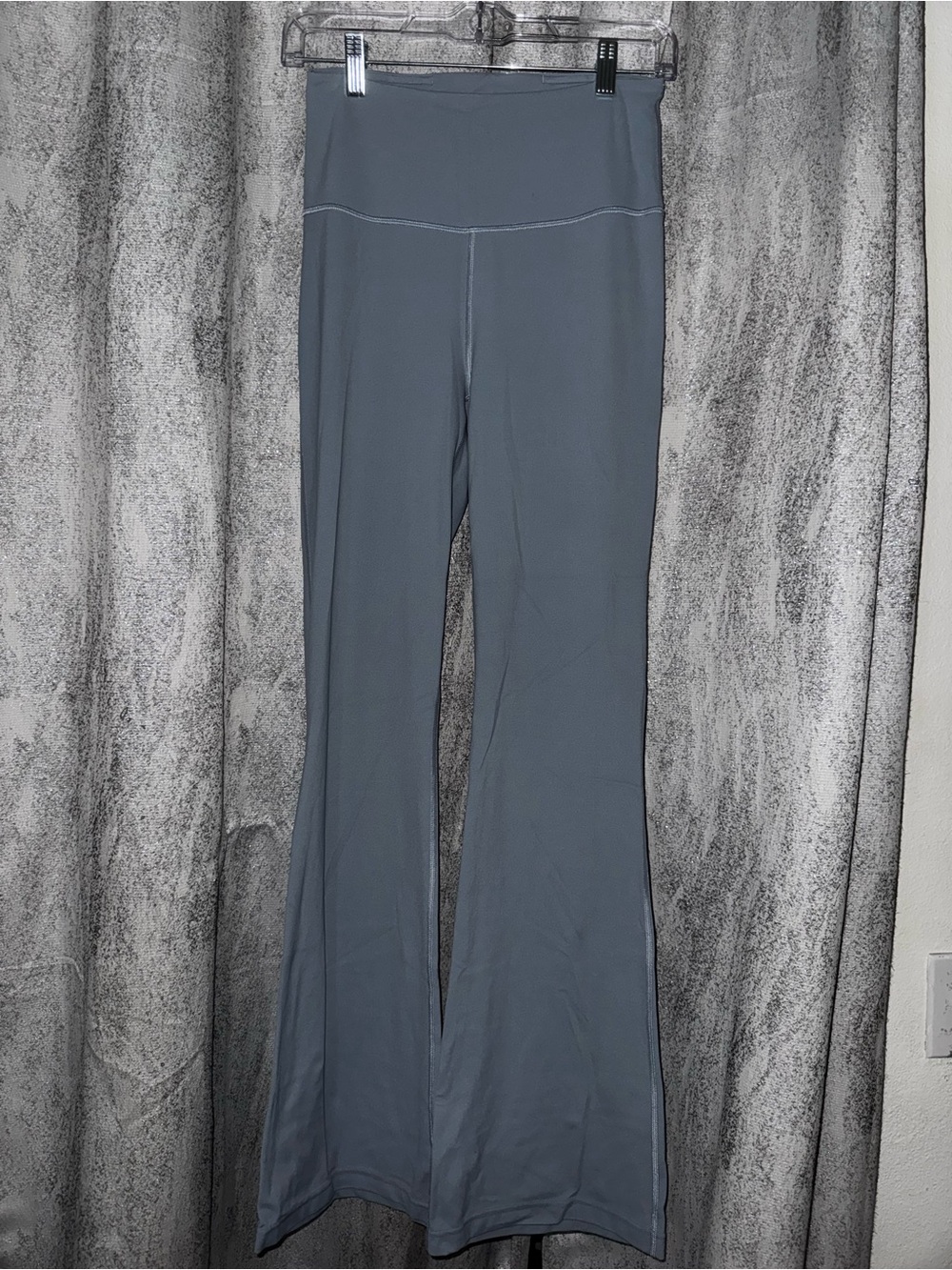 Lululemon Groove Super High Rise flared pants